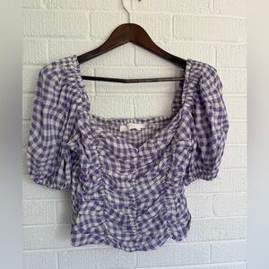 Astr Purple and White Ruched Blouse with Short Sleeves